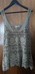 L'affaire Tank Top